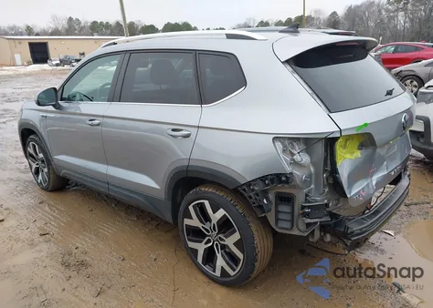 2022 Volkswagen Taos 1.5T Sel из США, поврежденный, VIN 3VV2X7B22NM053395